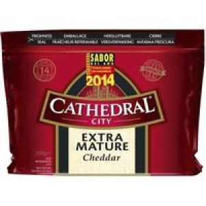 Queso extra curado Cheddar CATHEDRAL CITY