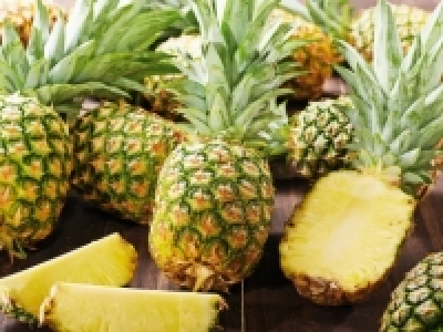Piña 0.69 €