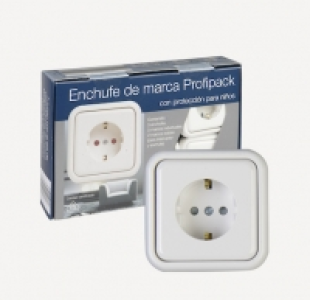 ENCHUFES DE PROTECCIÓN PARA NIÑOS