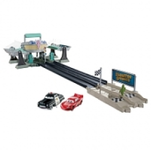 Cars - Café V8 de Flo - Playset Cars 3