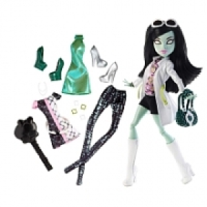 Monster High - Scarah Screams con 2 Modas
