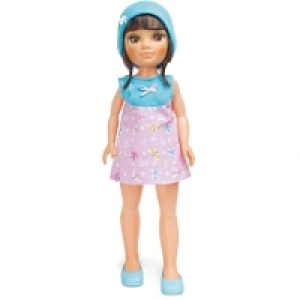 Toysrus  Nancy - Muñeca Esencial Gorro Azul