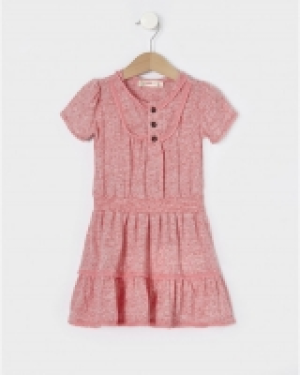 Vestido macram&eacute; coral