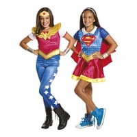 Toysrus  DC Super Hero Girls - Disfraz Infantil Supergirls y Wonder W