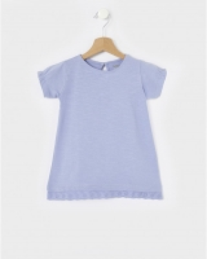 Camiseta b&aacute;sica de manga corta con encaje