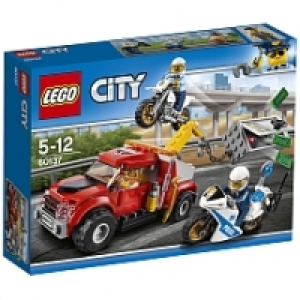 Lego City - Camión Grúa en Problemas - 60137