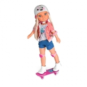 Nancy - Un Día Haciendo Skate