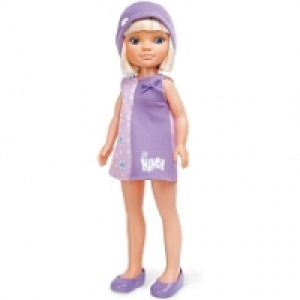 Nancy - Muñeca Esencial Gorro Lila