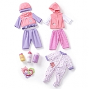 You < Me - Mu&ntilde;eca + 4 Vestidos