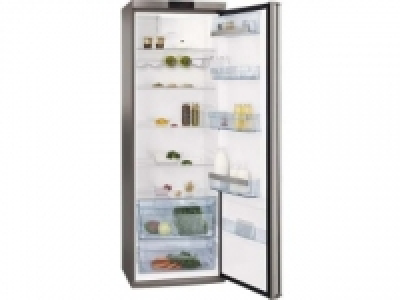 Frigorífico Una puerta No frost AEG S74010KDX0 681.73 €