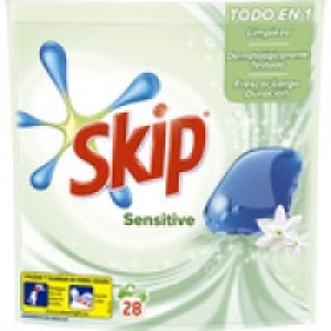 SKIP detergente máquina líquido Sensitive envase 28 cápsulas 8.95 €