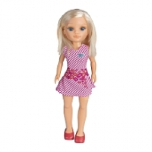 Nancy - Muñeca Rubia - Un Día Pintando Besos 24.99 €
