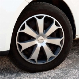 God9042 - Jgo Tapacubos Coche Daytona 14 Silver&black Good Y