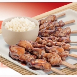 Brocheta con salsa Yakitori 4.69 €