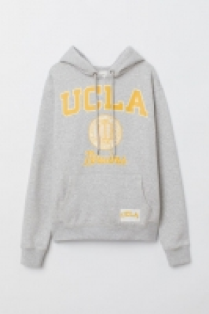 Sudadera estampada con capucha 9.99 €
