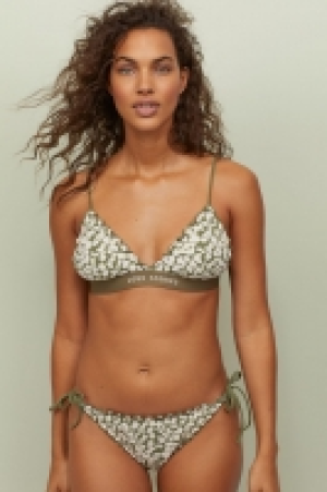  Top de bikini con relleno 9.99 €