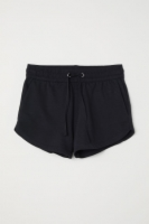  Pantalón corto de chándal 6.99 €