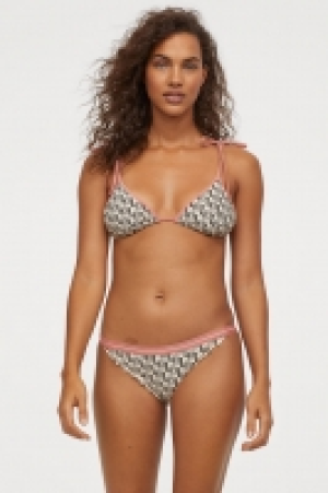  Braga de bikini Cheeky 6.99 €