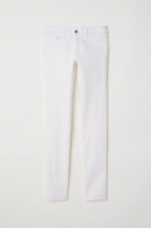  Skinny Low Jeans 8.99 €