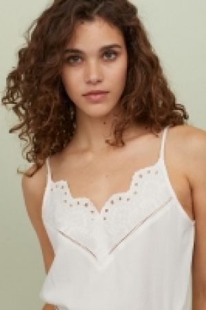  Top de tirantes en V 6.99 €