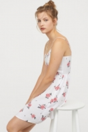  Vestido corto 6.99 €