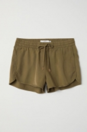  Pantalón corto de lyocell 8.99 €