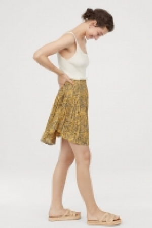  Falda plisada 12.99 €