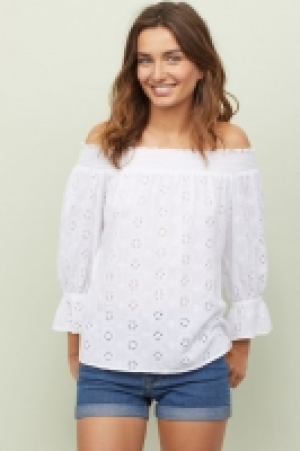  Blusa hombro descubierto 12.99 €