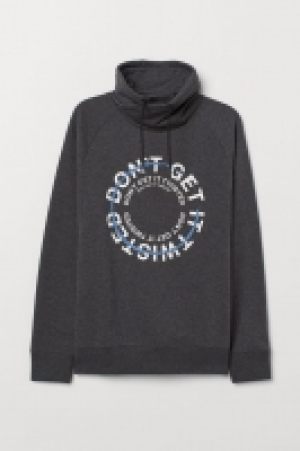  Sudadera con cuello chimenea 17.99 €