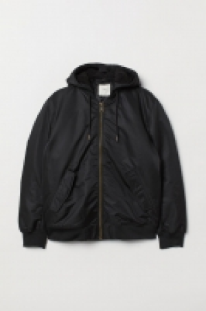  Cazadora bomber con capucha 28.99 €