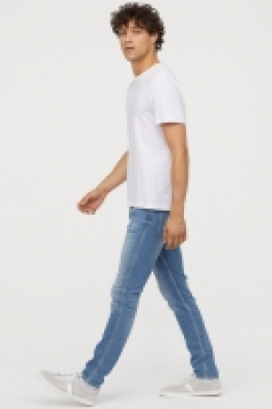  Tech Stretch Slim Jeans 23.99 €