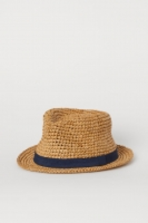 Sombrero de paja 7.99 €