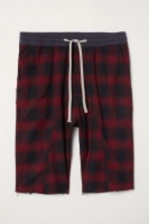  Bermudas en sarga 12.99 €