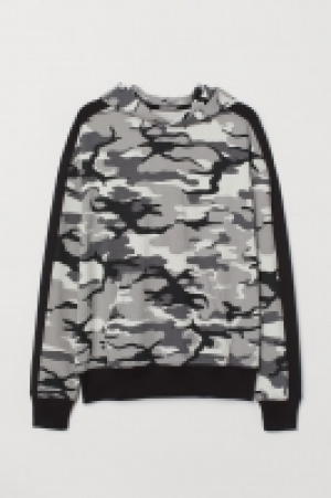 Sudadera con capucha 17.99 €
