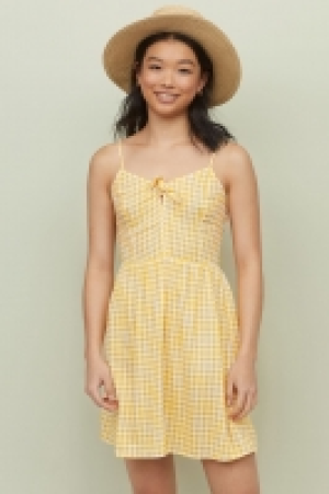  Vestido con nudo decorativo 5.99 €