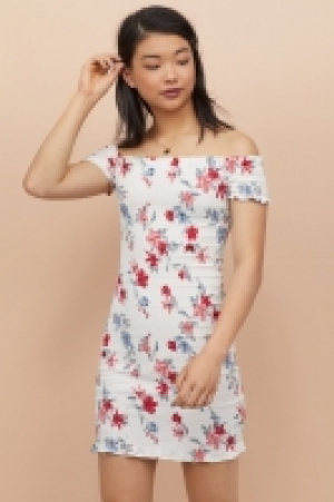  Vestido hombro descubierto 14.99 €
