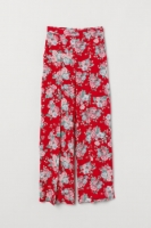  Pantalón con aberturas 12.99 €