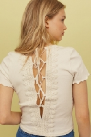  Top con lazada 9.99 €