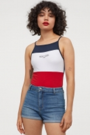  Body de punto con estampado 7.99 €