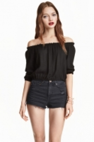  Blusa corta hombro descubierto 7.49 €