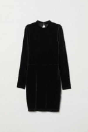  Vestido entallado 8.99 €