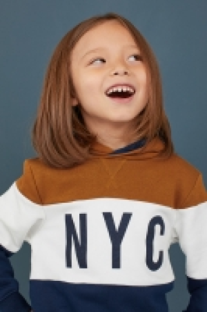  Sudadera con capucha 9.99 €