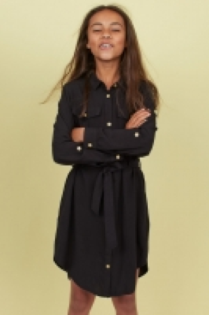  Vestido camisero con cinturón 13.99 €