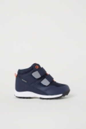  Deportivas impermeables altas 20.99 €