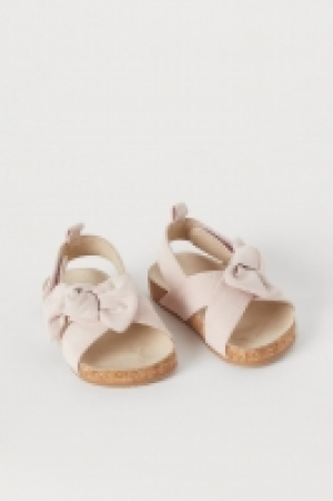  Sandalias 7.99 €
