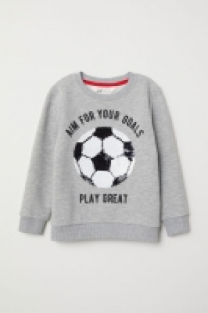  Sudadera con aplicación 9.99 €