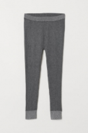 Leggings en punto de canalé 8.99 €