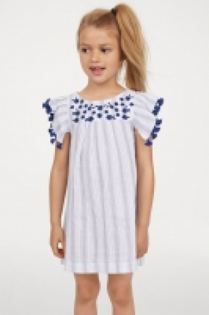  Vestido con borlas 14.99 €
