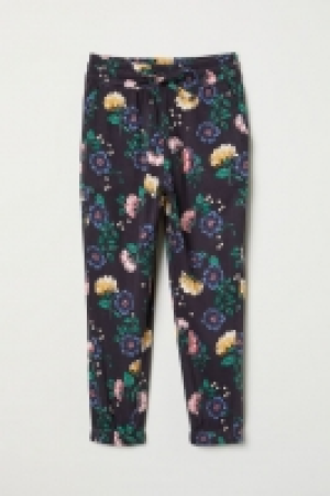 HM   Pantalón de viscosa sin cierre