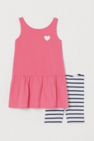  Vestido y mallas cortas 6.99 €